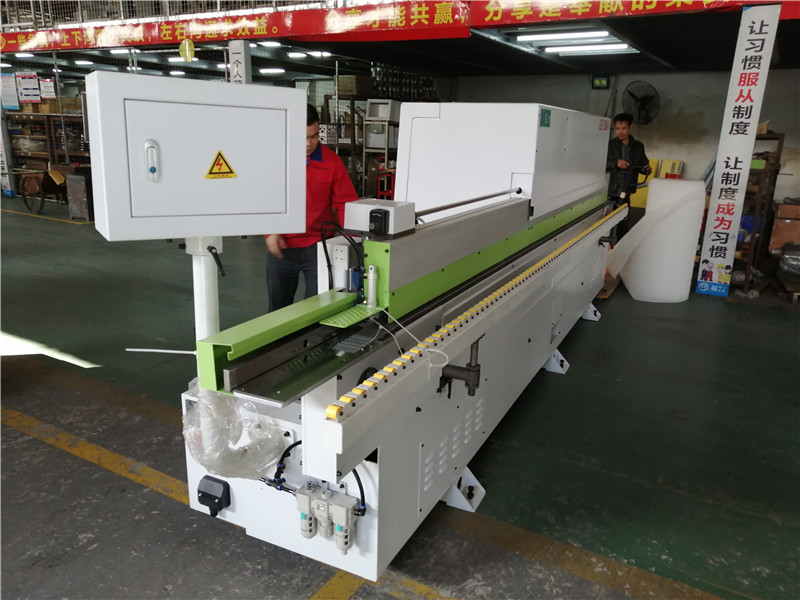 广东 380A (2) /upload/2020-12-18/522f2f0e0a8048741a3047f52ce06f62.jpg